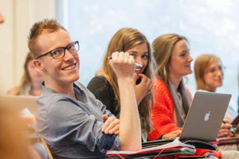 FHS - UCV Education